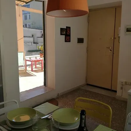 דירה Teresa Degli Scalzi I - Bh 59 נאפולי